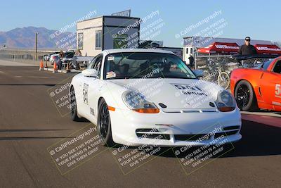 media/Nov-19-2022-Speed Ventures (Sat) [[eb5c8f9508]]/Around the Pits/Pre Grid Green/